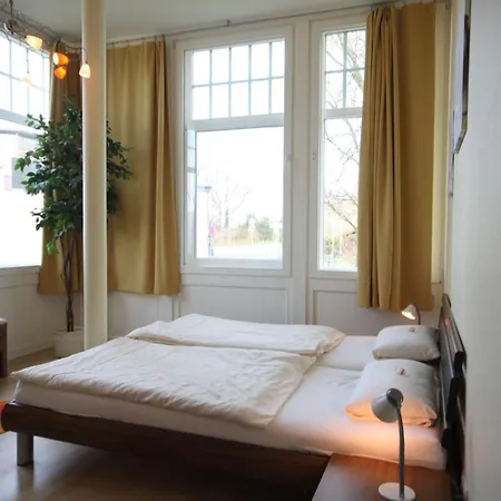 Warnemuende Zum Lotsen 22347