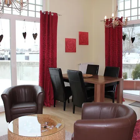 Warnemuende Zum Lotsen 22347 Rostock