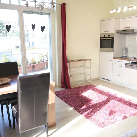 Warnemuende Zum Lotsen 22347